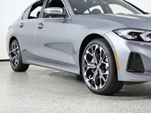 2026 BMW 330 xDrive NA