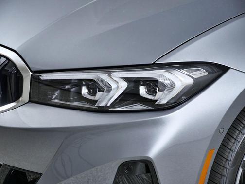 2026 BMW 330 xDrive NA