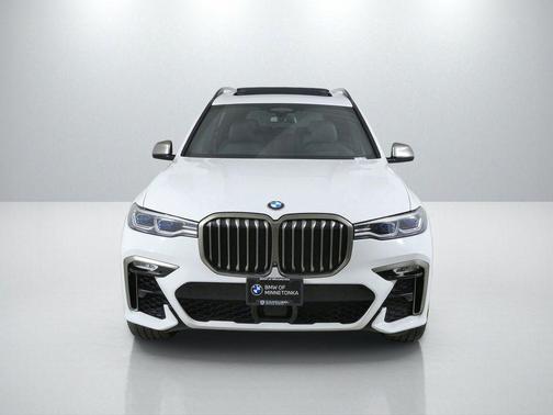 Alpine White 2022 BMW X7 M50i