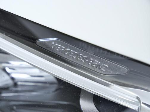 2020 Mercedes-Benz GLC 300 4MATIC