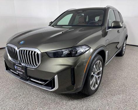 Manhattan Green Metallic 2024 BMW X5 PHEV xDrive50e