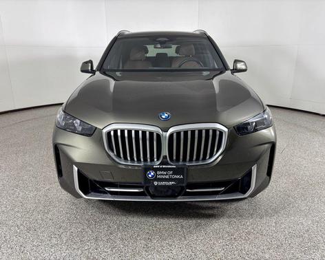 Manhattan Green Metallic 2024 BMW X5 PHEV xDrive50e
