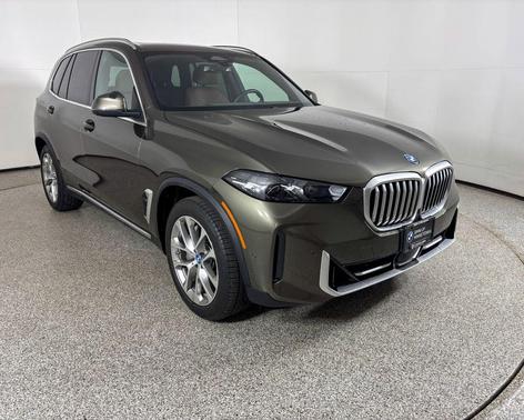 Manhattan Green Metallic 2024 BMW X5 PHEV xDrive50e