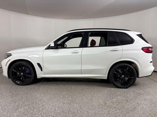 2020 BMW X5 M50i
