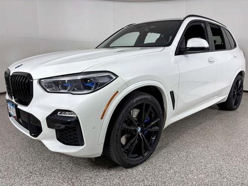 2020 BMW X5 M50i