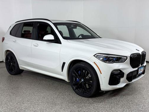 2020 BMW X5 M50i