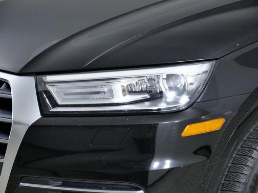 2018 Audi Q5 2.0T Premium