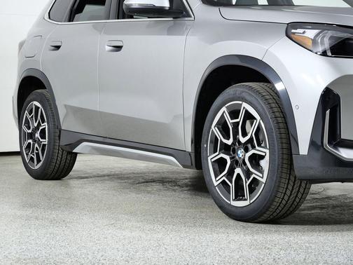 Silver Metallic 2026 BMW X1 xDrive28i