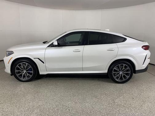 Mineral White Metallic 2020 BMW X6 xDrive40i