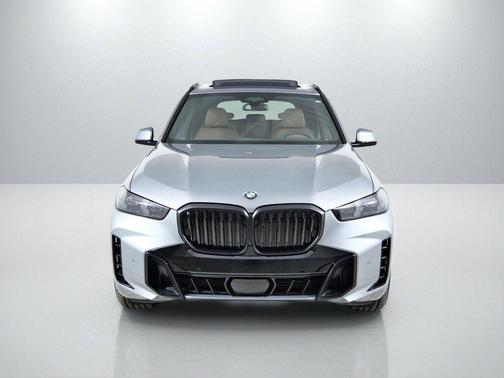 Gray Metallic 2026 BMW X5 xDrive40i