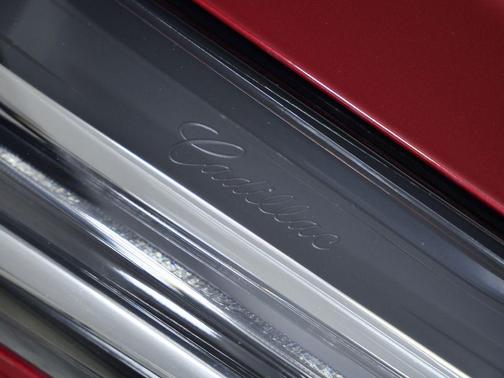 2015 Cadillac Escalade Luxury
