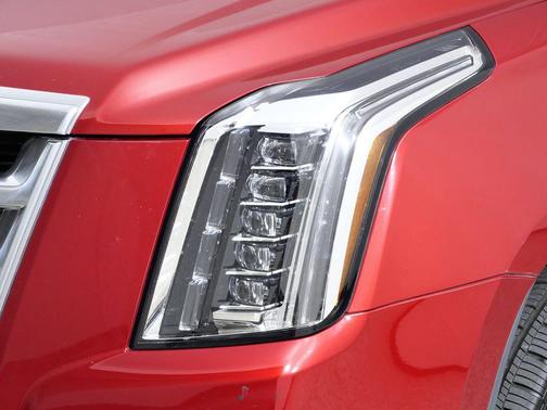 2015 Cadillac Escalade Luxury