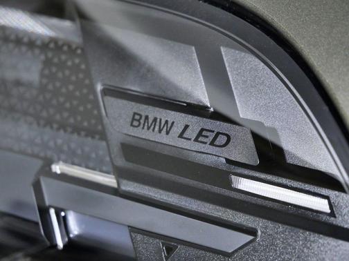 Green Metallic 2026 BMW X5 PHEV xDrive50e