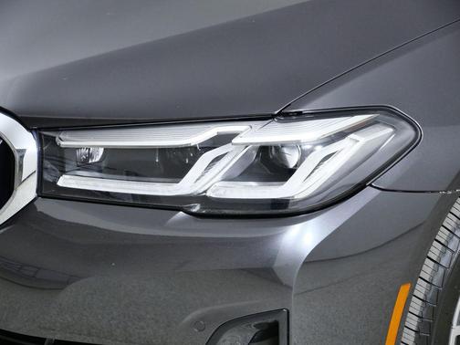 2022 BMW 540 i xDrive