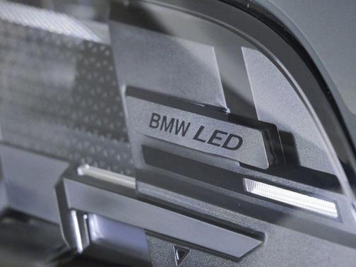 Dravit Grey Metallic 2026 BMW X5 PHEV xDrive50e