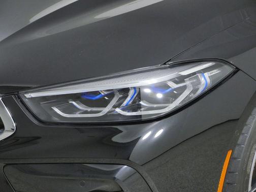 Black Sapphire Metallic 2020 BMW M8 Base