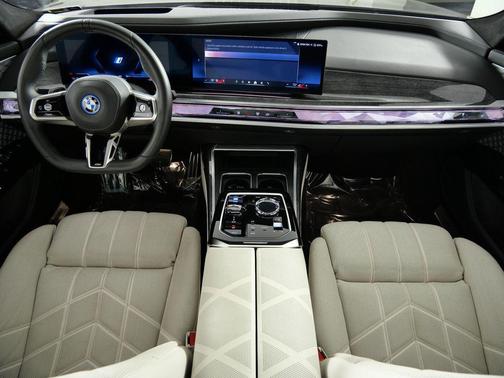 2023 BMW i7 xDrive60