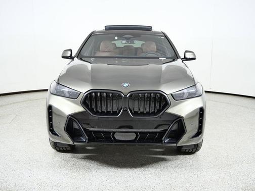 Manhattan Green Metallic 2026 BMW X6 xDrive40i