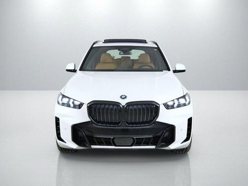 White Metallic 2026 BMW X5 PHEV xDrive50e