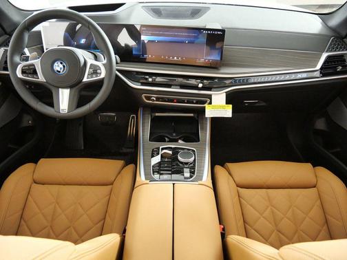 White Metallic 2026 BMW X5 PHEV xDrive50e