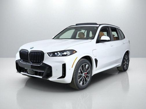 White Metallic 2026 BMW X5 PHEV xDrive50e
