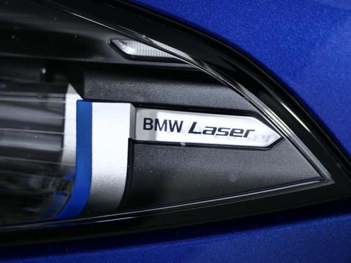 2026 BMW M850 i xDrive