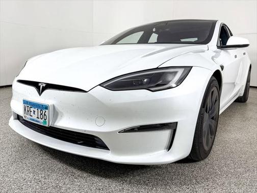 2023 Tesla Model S Standard Range