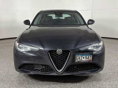 2017 Alfa Romeo Giulia Ti