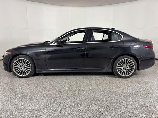 2017 Alfa Romeo Giulia Ti