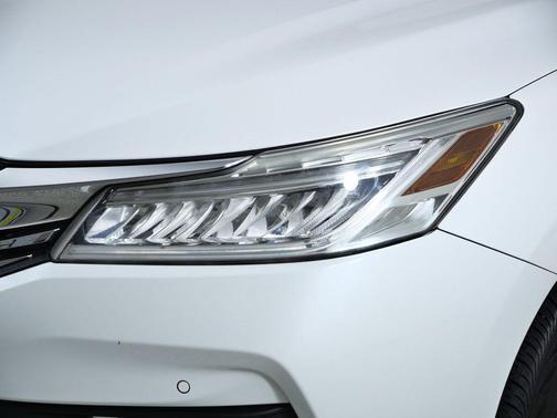 2017 Honda Accord Touring V6