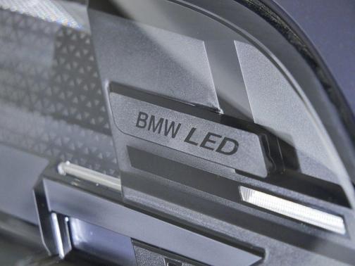 Black Sapphire Metallic 2026 BMW X5 PHEV xDrive50e
