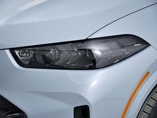 Brooklyn Grey Metallic 2026 BMW X5 PHEV xDrive50e