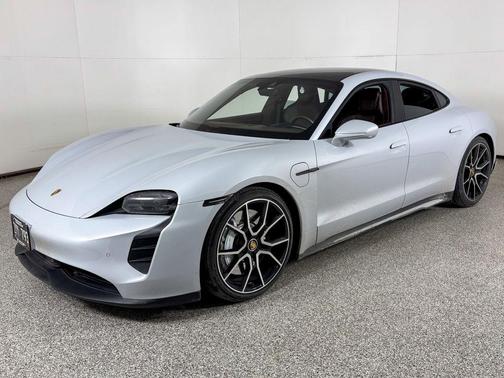 2024 Porsche Taycan 4S