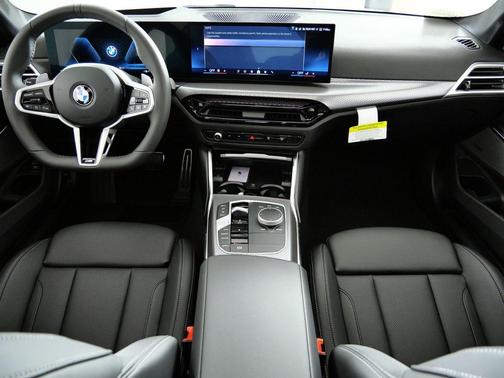 2025 BMW 330 xDrive