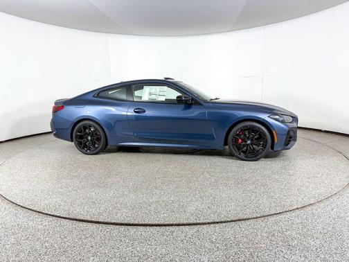 Arctic Race Blue Metallic 2026 BMW M440 i xDrive