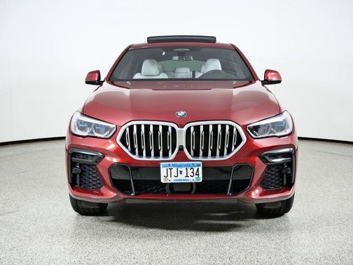 2023 BMW X6 xDrive40i