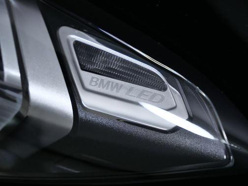 2026 BMW 330 xDrive NA