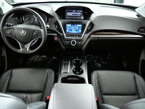 2017 Acura MDX 3.5L w/Technology Package