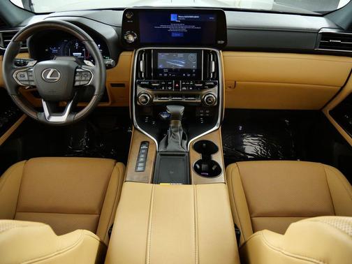 2025 Lexus LX 600 Luxury