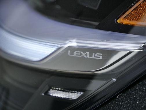 2025 Lexus LX 600 Luxury