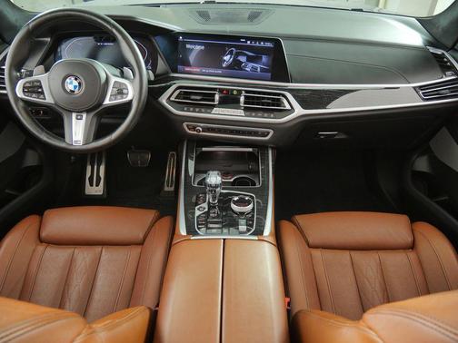 Phytonic Blue Metallic 2021 BMW X7 M50i