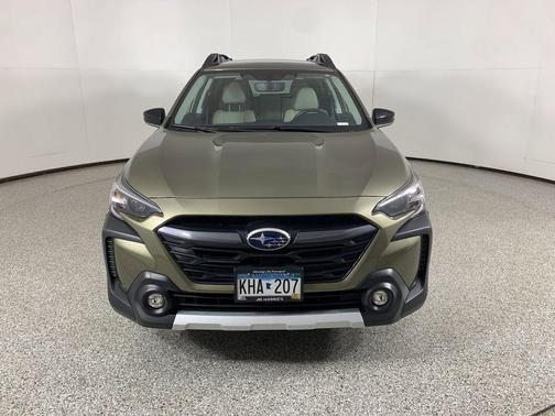 Autumn Green Metallic 2023 Subaru Outback Limited XT
