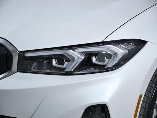 2026 BMW 330 xDrive NA