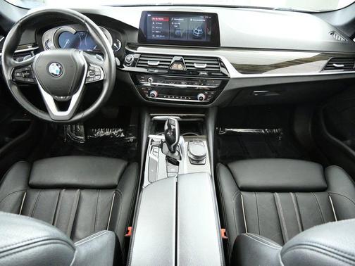 2019 BMW 530 xDrive
