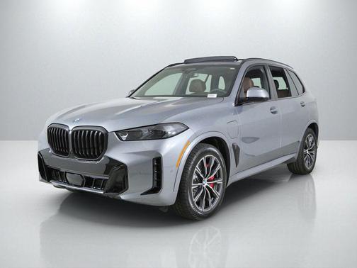 Skyscraper Grey Metallic 2026 BMW X5 PHEV xDrive50e