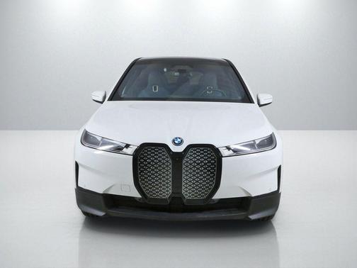 Alpine White 2024 BMW iX xDrive50