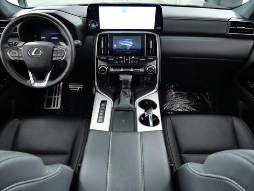 2024 Lexus LX 600 Base