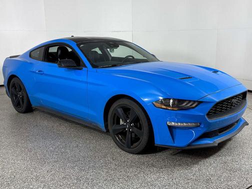 2022 Ford Mustang EcoBoost Premium