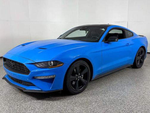 2022 Ford Mustang EcoBoost Premium
