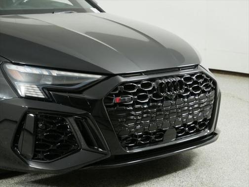 2023 Audi RS 3 TFSI quattro S tronic